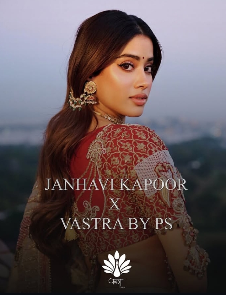 Janhavi Kapoor X Vastra By PS